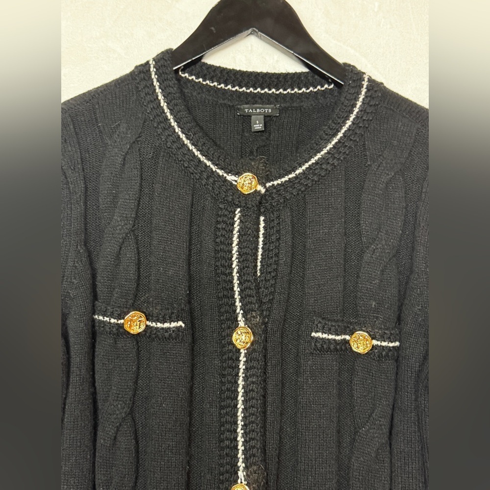 TALBOTS Cotton Blend Preppy Chunky Black Cable Knit Cardigan Gold Buttons SZ S. - Picture 4 of 12